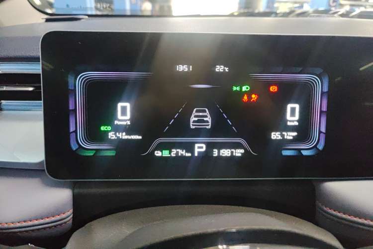 Used Geometry E Firefly 2023 401KM Linglong Tiger 5-Seater Instrument Cluster