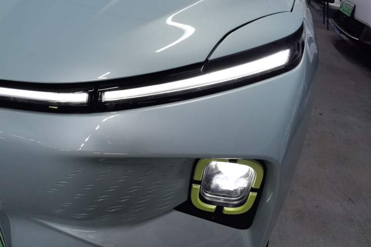 Used Geometry E Firefly 2023 401KM Linglong Tiger 5-Seater Left Front Headlight