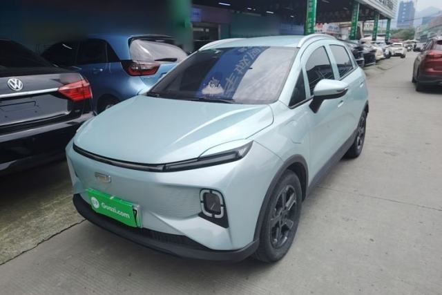 Used Geometry E Firefly 2024 401 km Fluorescent