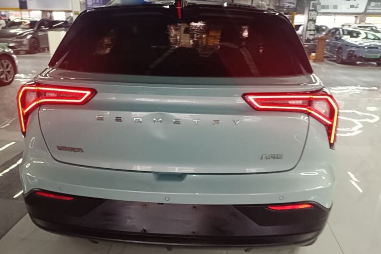 Used Geometry E Firefly 2023 401KM Linglong Tiger 5-Seater Rear