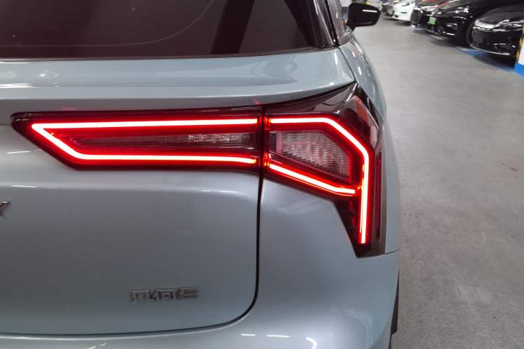Used Geometry E Firefly 2023 401KM Linglong Tiger 5-Seater Right Rear Taillight