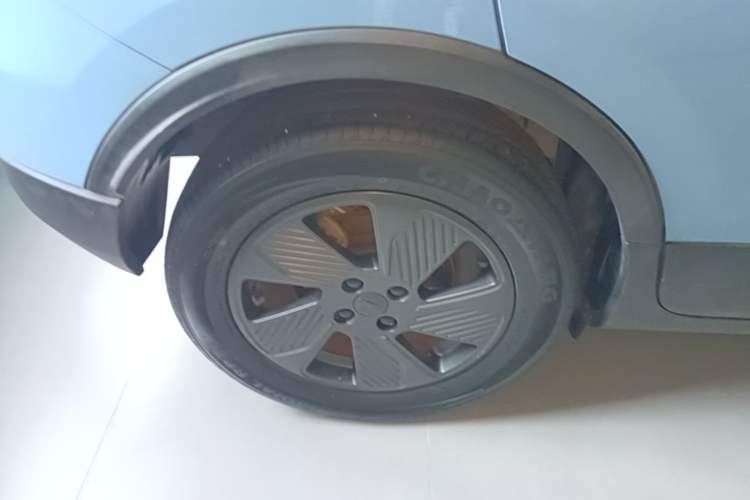 Used Geometry E Firefly 2023 401KM Linglong Tiger 5-Seater Right Rear Wheel Hub