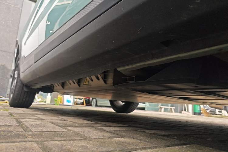 Used Geometry E Firefly 2023 401KM Linglong Tiger 5-Seater Right Side Sill