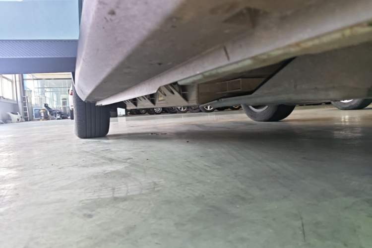 Used Geometry E Firefly 2023 401KM Linglong Tiger 5-Seater Right Side Sill