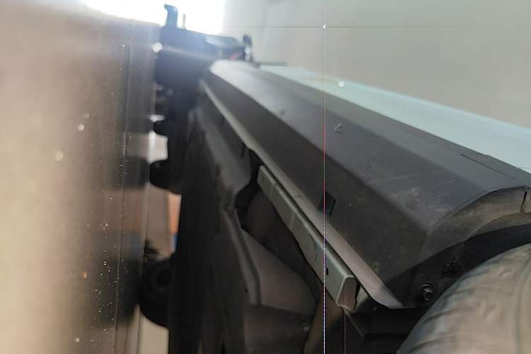 Used Geometry E Firefly 2023 401KM Lightning Tiger 5-Seater Right Side Sill