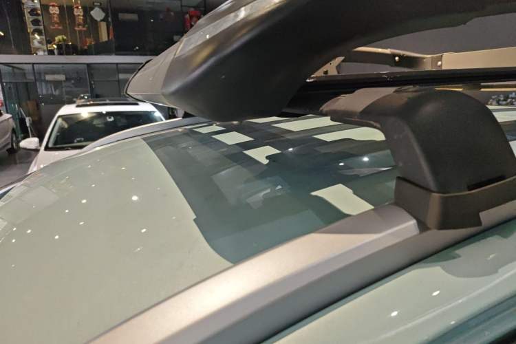 Used Geometry E Firefly 2023 401KM Linglong Tiger 5-Seater Roof