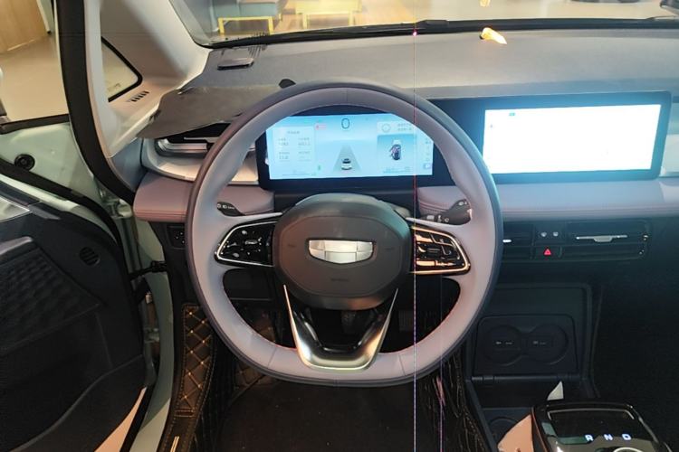 Used Geometry E Firefly 2023 401KM Lightning Tiger 5-Seater Steering Wheel