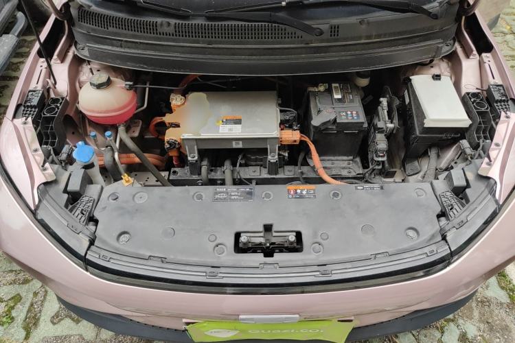 Used Geometry E Firefly 2023 401 km Super-Liked Special Edition 5 Seats Engine Bay