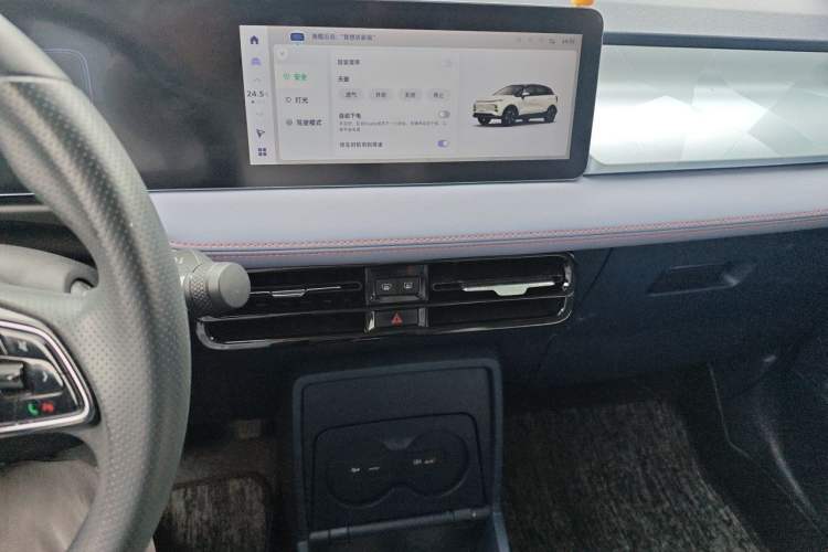 Used Geometry E Firefly 2023 401KM Linglong Tiger 5-Seater Audio And AC Panel