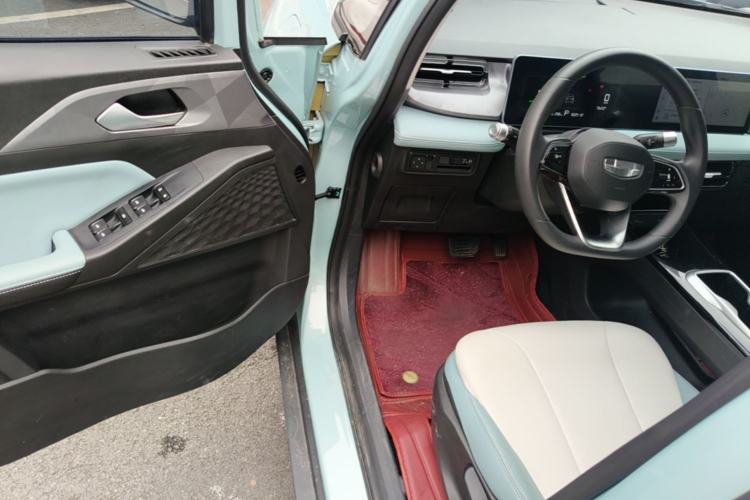 Used Geometry E Firefly 2023 401KM Linglong Tiger 5-Seater Driver Seat
