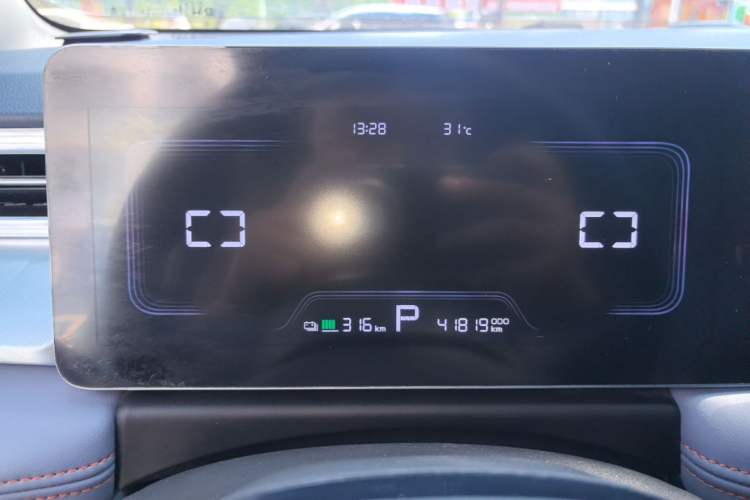 Used Geometry E Firefly 2023 401KM Linglong Tiger 5-Seater Instrument Cluster