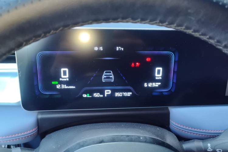 Used Geometry E Firefly 2023 401KM Linglong Tiger 5-Seater Custom Edition Instrument Cluster