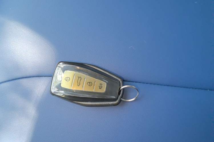 Used Geometry E Firefly 2023 401KM Linglong Tiger 5-Seater Interior 1