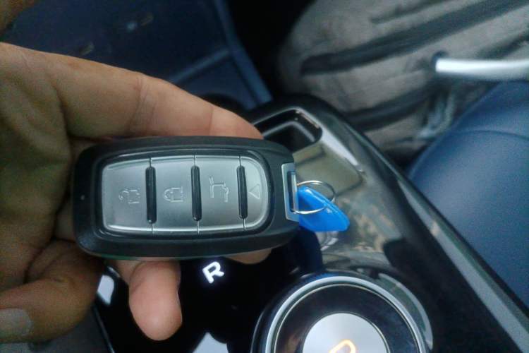 Used Geometry E Firefly 2023 401 km Super-Liked Special Edition 5 Seats Interior 1
