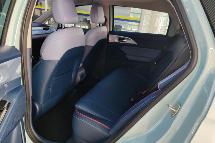 Used Geometry E Firefly 2023 401KM Linglong Tiger 5-Seater Left Rear Seat