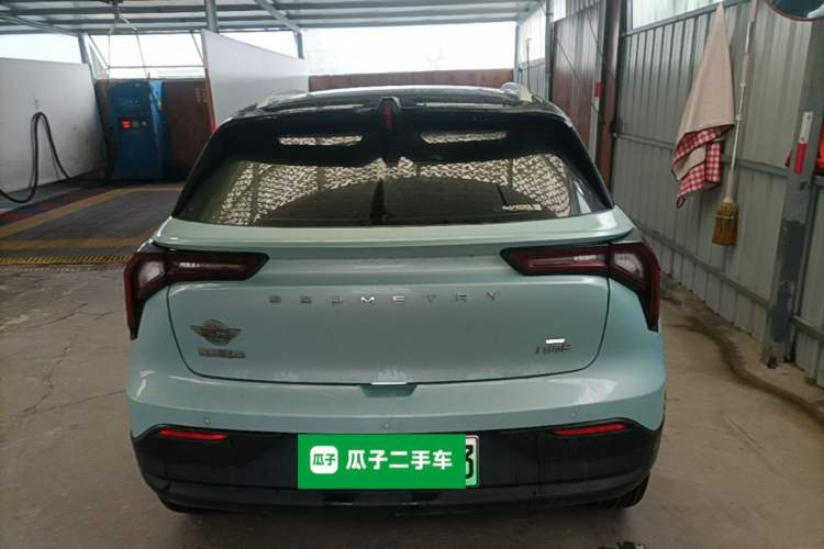 Used Geometry E Firefly 2023 401 km Super-Liked Special Edition 5 Seats Rear