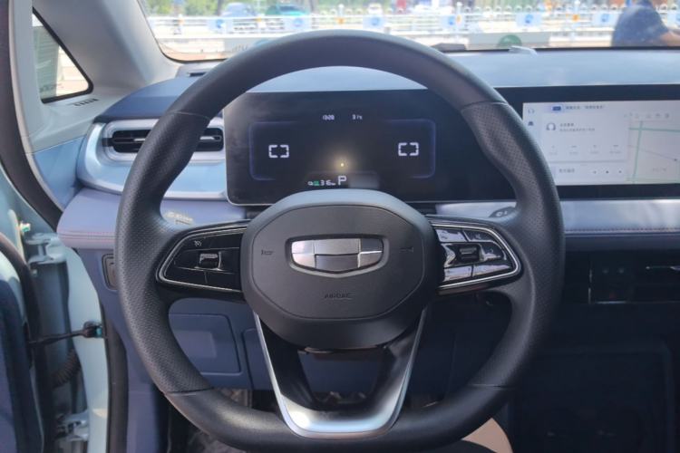 Used Geometry E Firefly 2023 401KM Linglong Tiger 5-Seater Steering Wheel