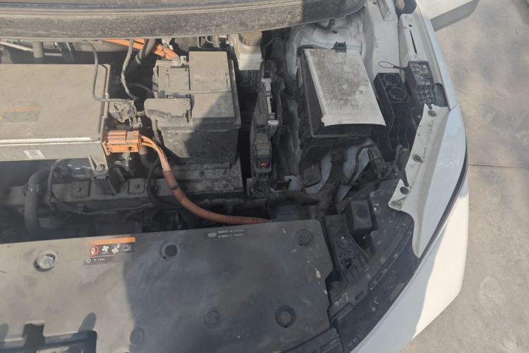 Used Geometry E Firefly 2023 401KM Linglong Tiger 5-Seater Engine Bay Left