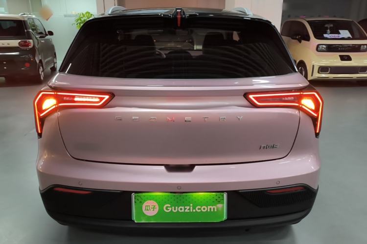Used Geometry E Firefly 2023 401 km Super-Liked Special Edition 5 Seats Rear