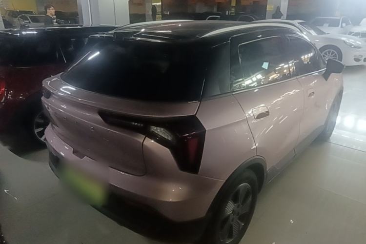 Used Geometry E Firefly 2023 401 km Super-Liked Special Edition 5 Seats Rear Right 45 Deg