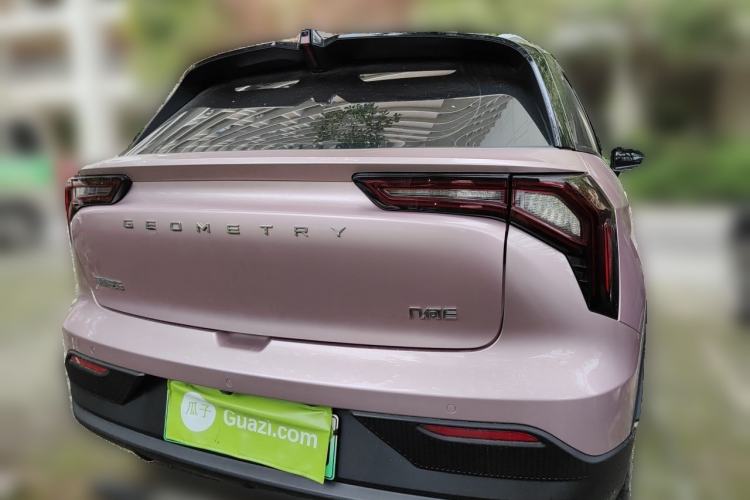 Used Geometry E Firefly 2023 401 km Super-Liked Special Edition 5 Seats Rear