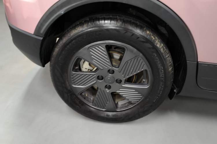 Used Geometry E Firefly 2023 401 km Super-Liked Special Edition 5 Seats Right Rear Wheel Hub