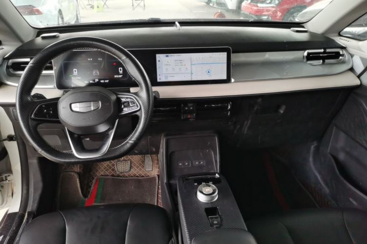 Used Geometry E Firefly 2023 401KM Lightning Tiger 5-Seater Center Console