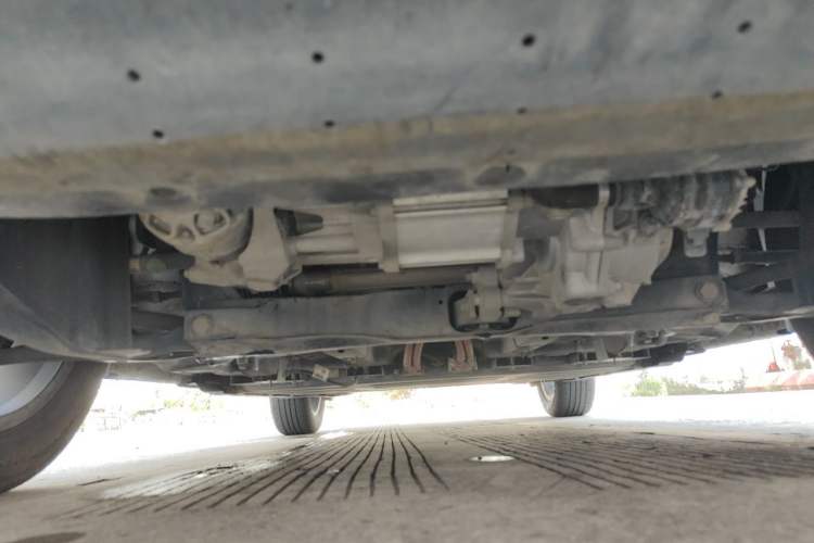 Used Geometry E Firefly 2023 401KM Linglong Tiger 5-Seater Chassis Front