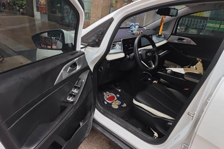 Used Geometry E Firefly 2023 320KM Cute & Handsome Tiger 5 Seats Driver Seat