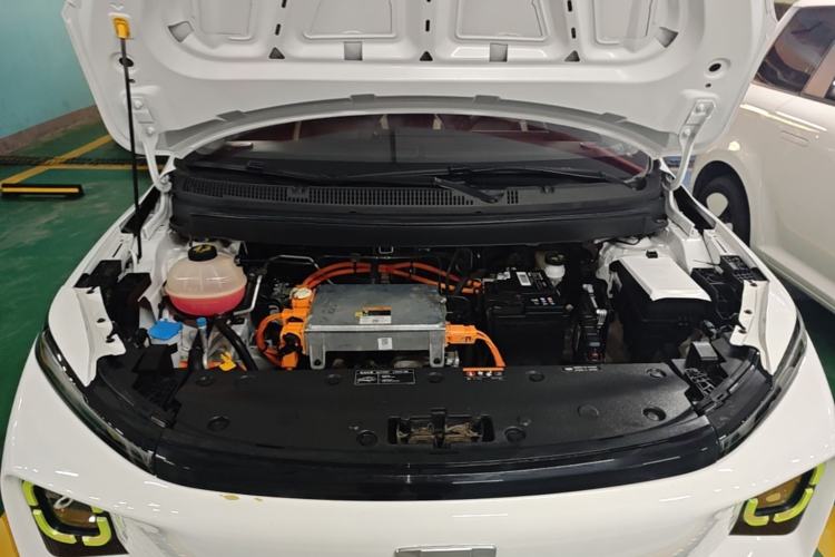 Used Geometry E Firefly 2023 320KM Happy Tiger 5-Seater Engine Bay