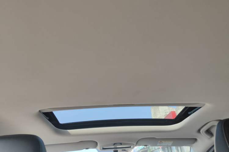 Used Geometry E Firefly 2023 401KM Linglong Tiger 5-Seater Headliner