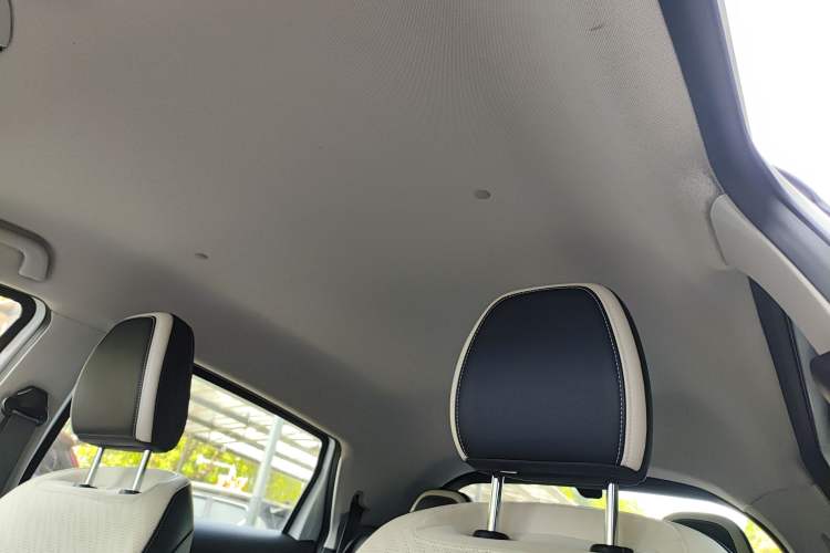 Used Geometry E Firefly 2023 401KM Linglong Tiger 5-Seater Headliner