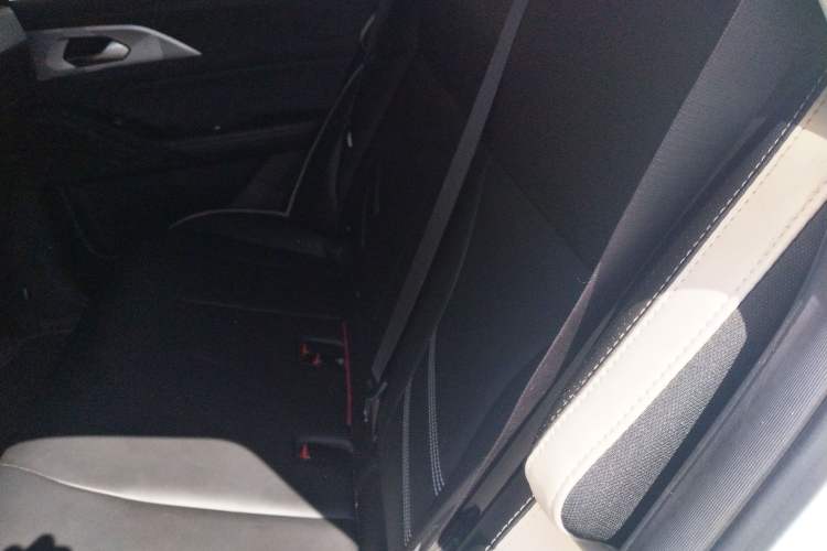 Used Geometry E Firefly 2023 401KM Linglong Tiger 5-Seater Interior 1