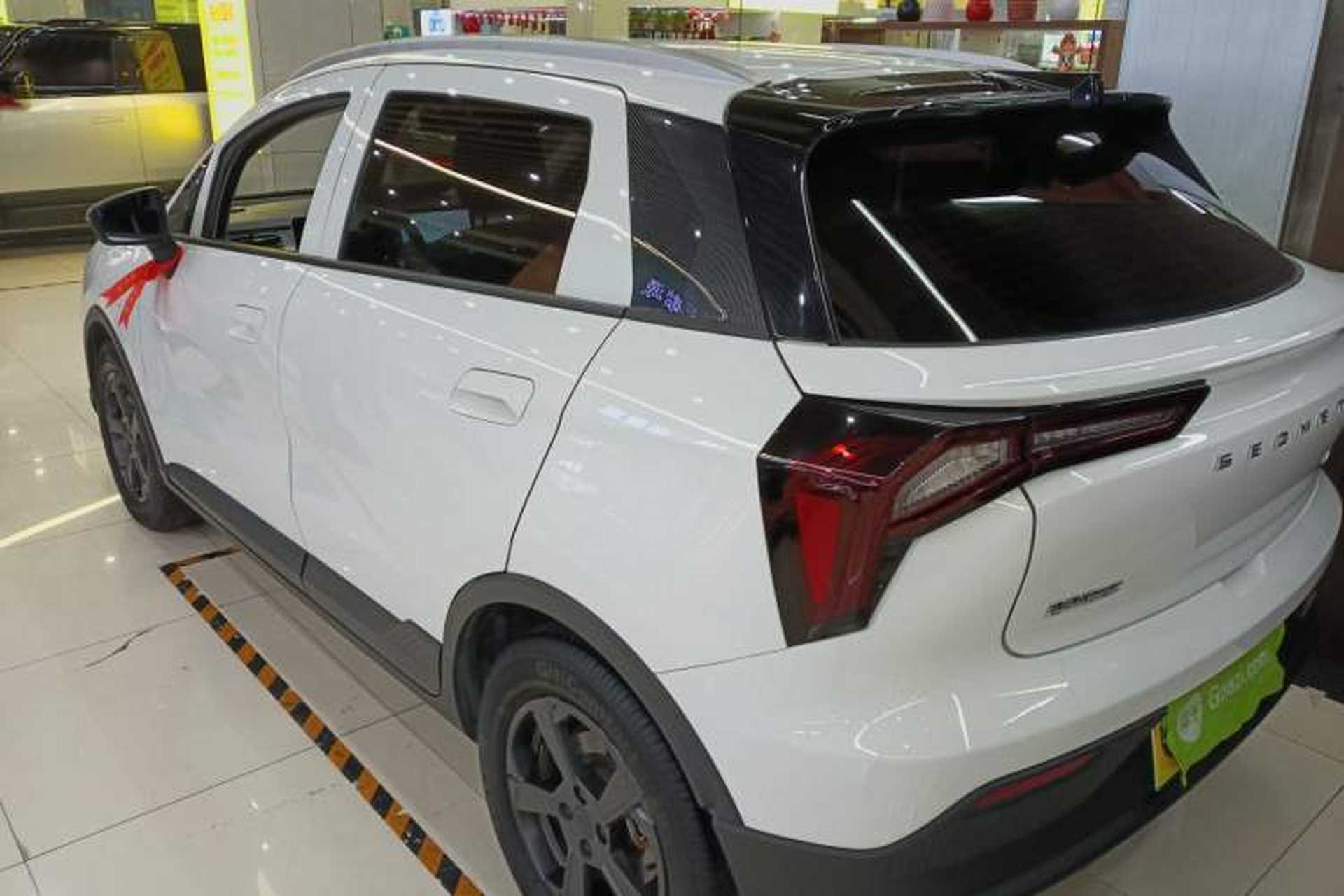 Used Geometry E Firefly 2023 320KM Cute & Handsome Tiger 5 Seats Rear Left 45 Deg