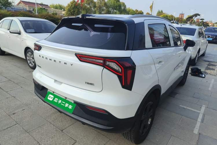 Used Geometry E Firefly 2023 401KM Linglong Tiger 5-Seater Rear Right 45 Deg