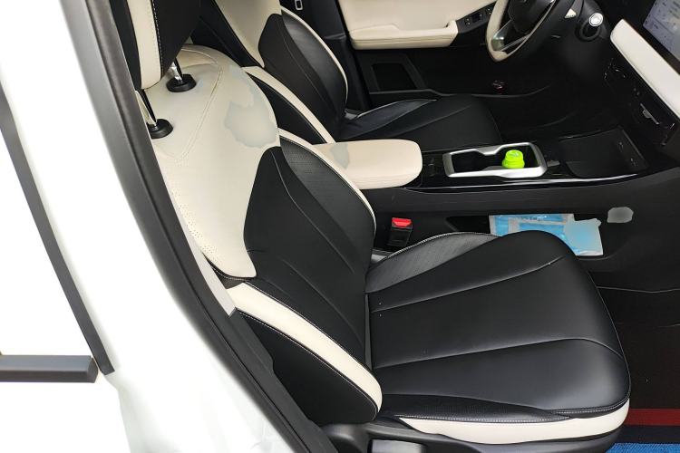 Used Geometry E Firefly 2023 401KM Linglong Tiger 5-Seater Right Front Seat