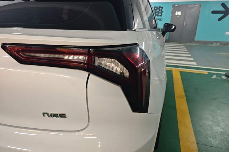 Used Geometry E Firefly 2023 320KM Happy Tiger 5-Seater Right Rear Taillight