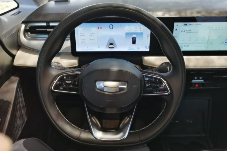 Used Geometry E Firefly 2023 401KM Lightning Tiger 5-Seater Steering Wheel