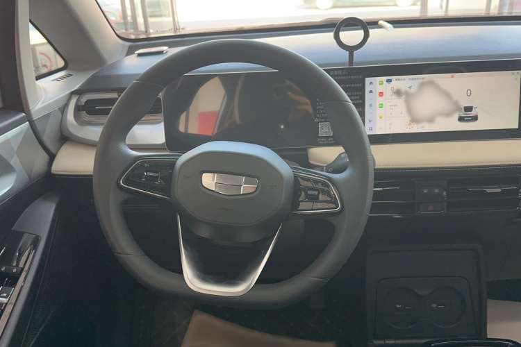 Used Geometry E Firefly 2023 401KM Linglong Tiger 5-Seater Steering Wheel