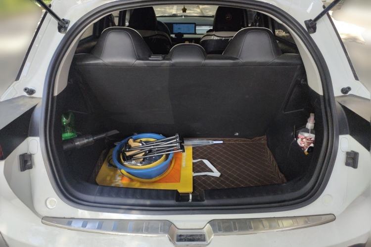 Used Geometry E Firefly 2023 401KM Linglong Tiger 5-Seater Trunk