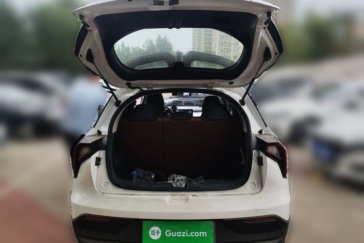 Used Geometry E Firefly 2023 320KM Happy Tiger 5-Seater Trunk