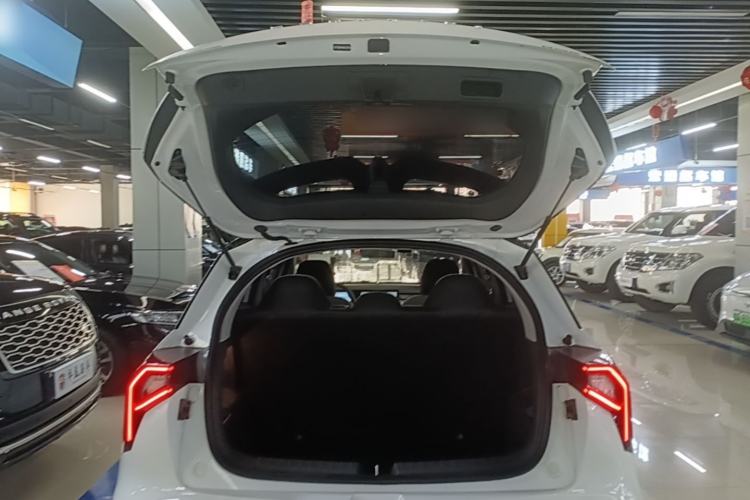 Used Geometry E Firefly 2023 401KM Lightning Tiger 5-Seater Trunk