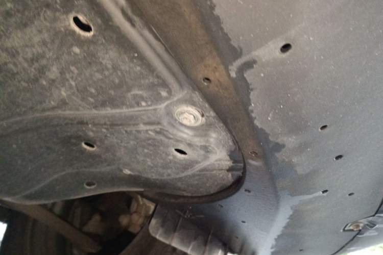 Used Geometry E Firefly 2024 301km Starlight Chassis Front Left