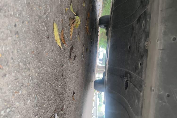 Used Geometry E Firefly 2024 301km Flowing Light Chassis Front
