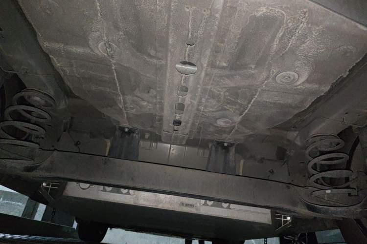 Used Geometry E Firefly 2024 301km Starlight Chassis Rear