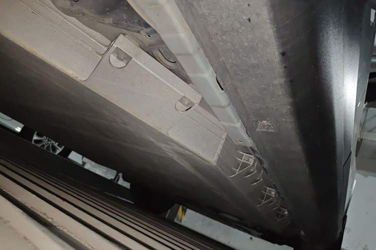Used Geometry E Firefly 2024 301km Starlight Chassis Rear Right