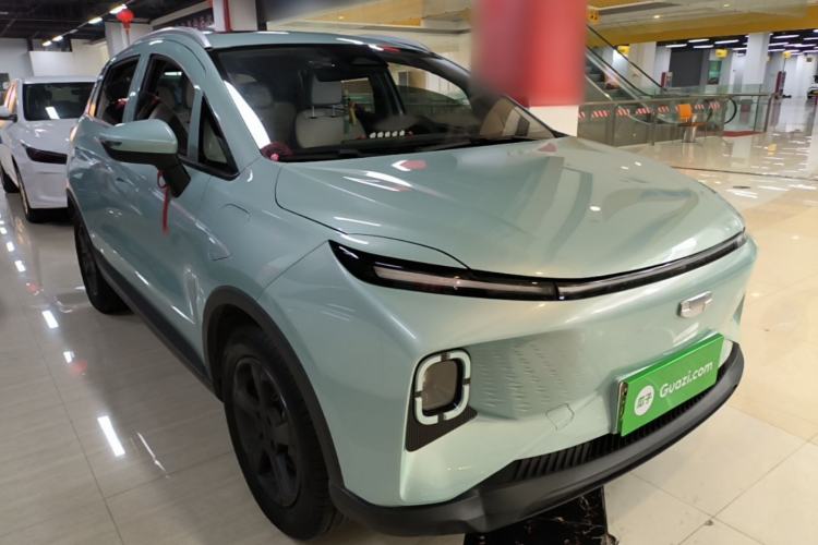 Used Geometry E Firefly 2024 401 km Fluorescent Exterior 1