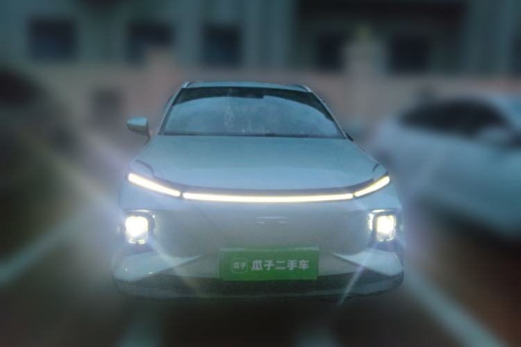 Used Geometry E Firefly 2024 401 km Fluorescent Exterior 1