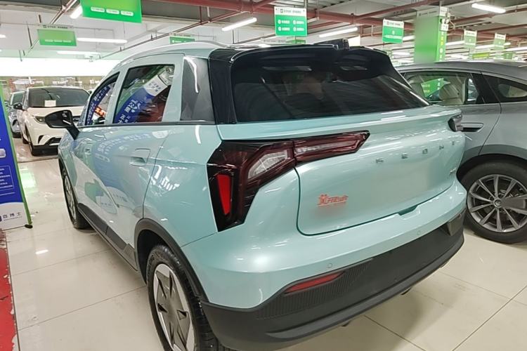 Used Geometry E Firefly 2024 301km Starlight Exterior 2