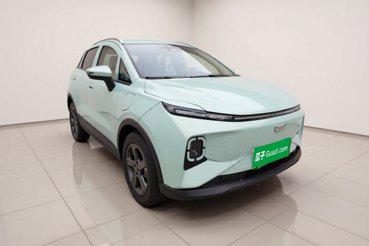 Used Geometry E Firefly 2024 401 km Fluorescent Exterior 2